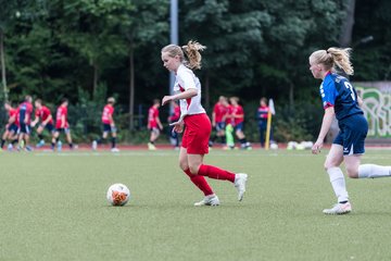 Bild 268 - wBJ Walddoerfer - VfL Pinneberg : Ergebnis: 3:3